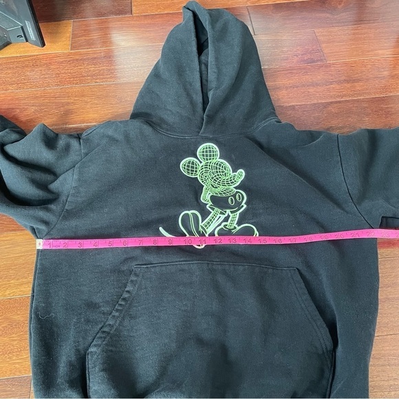 Disney x Faze Mickey Mouse on the Grid Hoodie Black Neon Green Unisex Jacket M - Picture 9 of 11